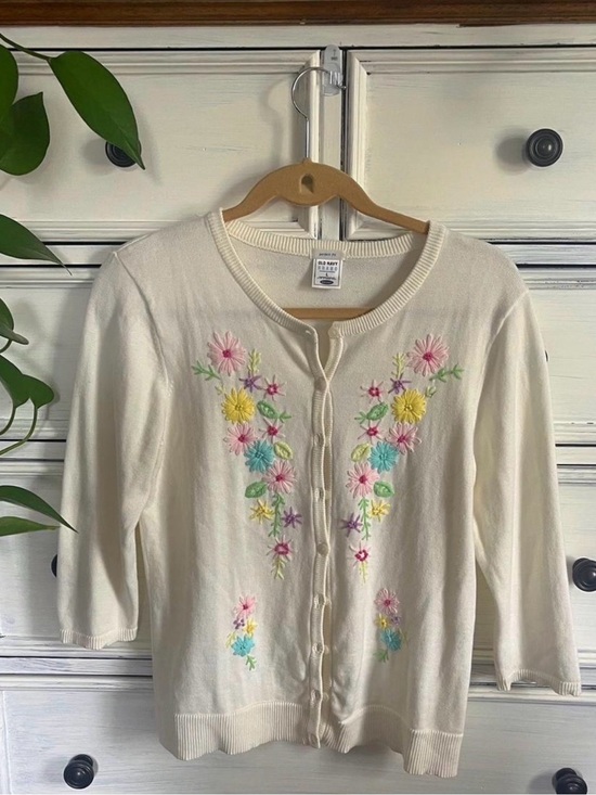 Old Navy Sweaters - Old Navy Cream Cardigan with Pastel Floral Embroidery